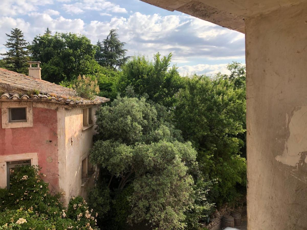 Belle De Nuit Bed & Breakfast Oppède Dış mekan fotoğraf