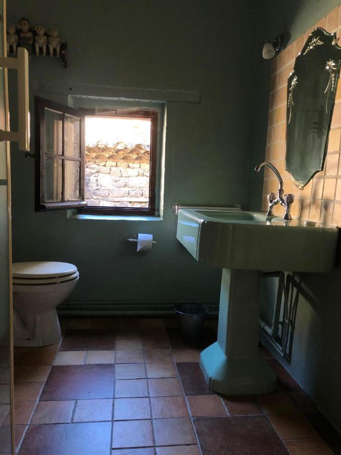 Belle De Nuit Bed & Breakfast Oppède Dış mekan fotoğraf